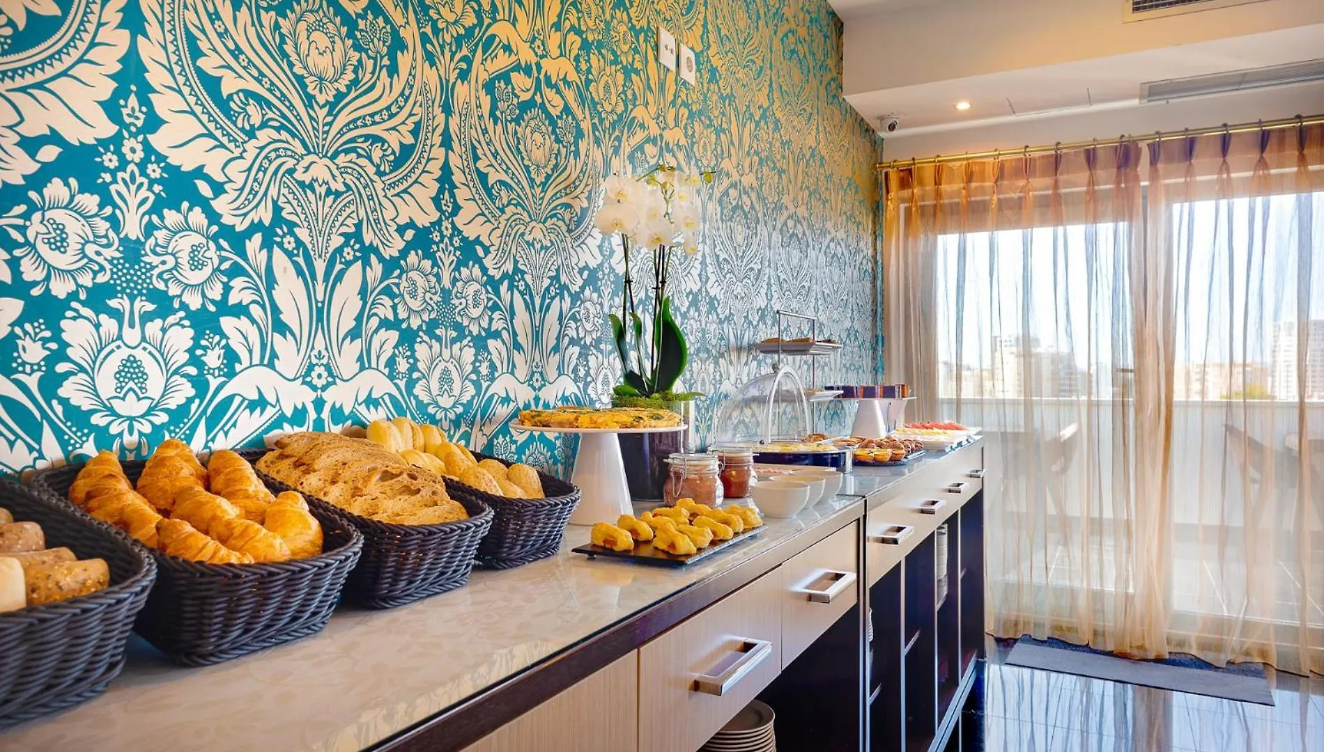 Hotel Dah - Dom Afonso Henriques (Adults Only) Lisbon 2*,  Portugal