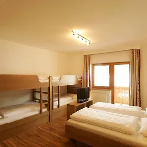 Familien & Wohlfuhlhotel Johanneshof Hotel Saalbach