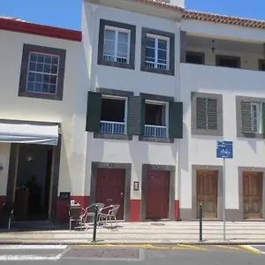 https://barreirinha-apartments.madeira-islandshotels.com