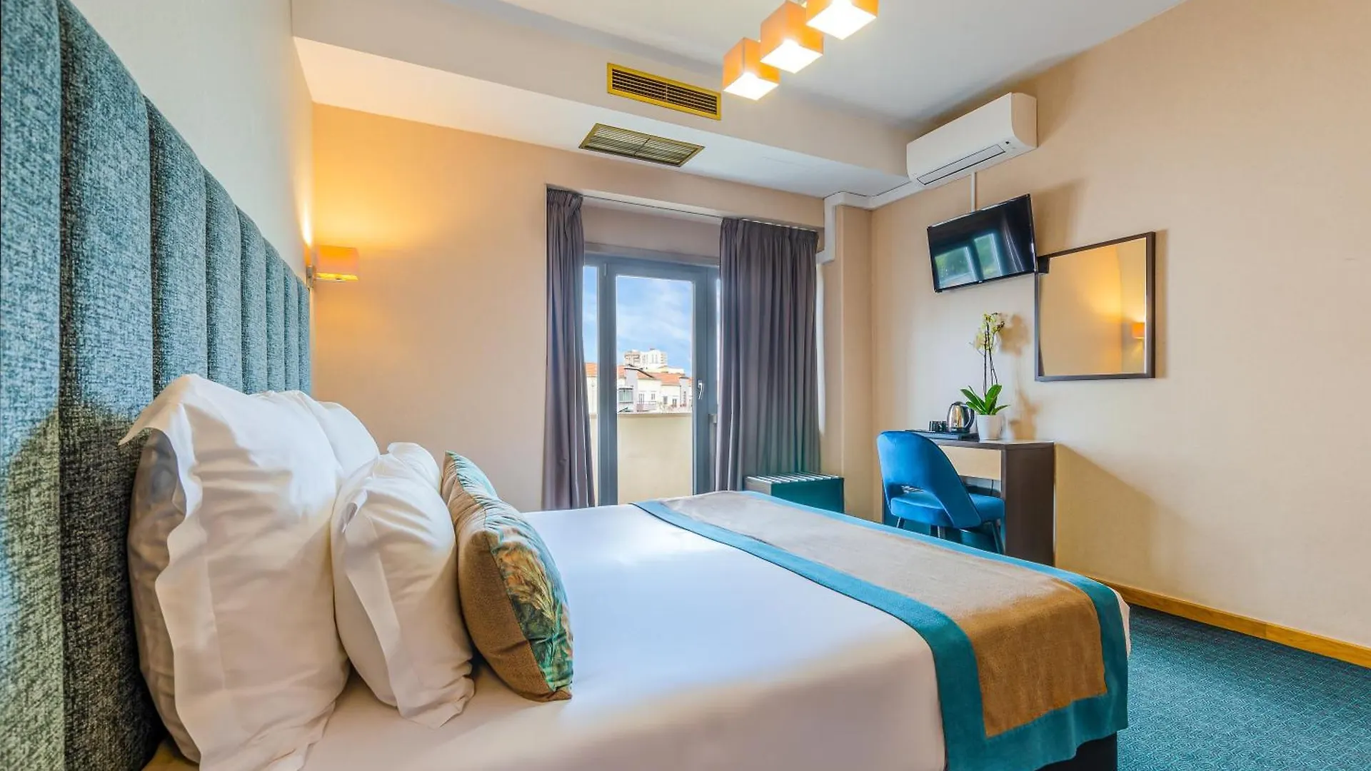 Hotel Dah - Dom Afonso Henriques (Adults Only) Lisbon 2*,  Portugal